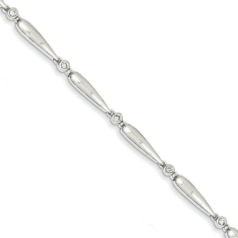 14K White Gold Diamond Heart Bracelet