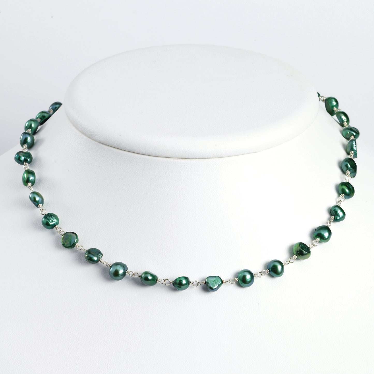 Sterling Silver Green Freshwater Cultured Pearl Necklace