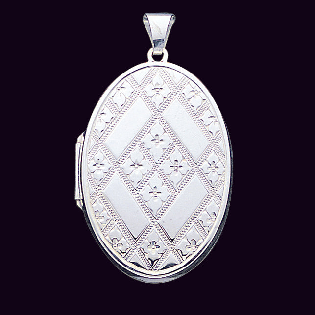 Sterling Silver Quilted Oval Locket