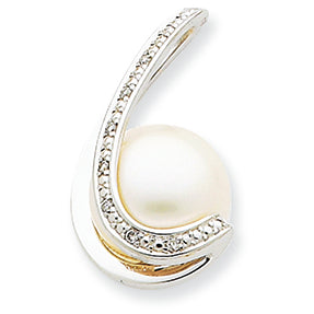 14K White Gold Diamond Pearl Pendant
