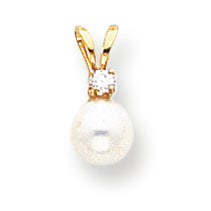 14K Gold White Cultured Pearl & Diamond Pendant