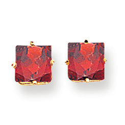 3.3 Carat 14K Gold 6mm Princess Cut Garnet earring