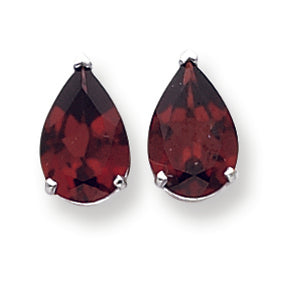 7.2 Carat 14K Gold Garnet Diamond pear stud earring